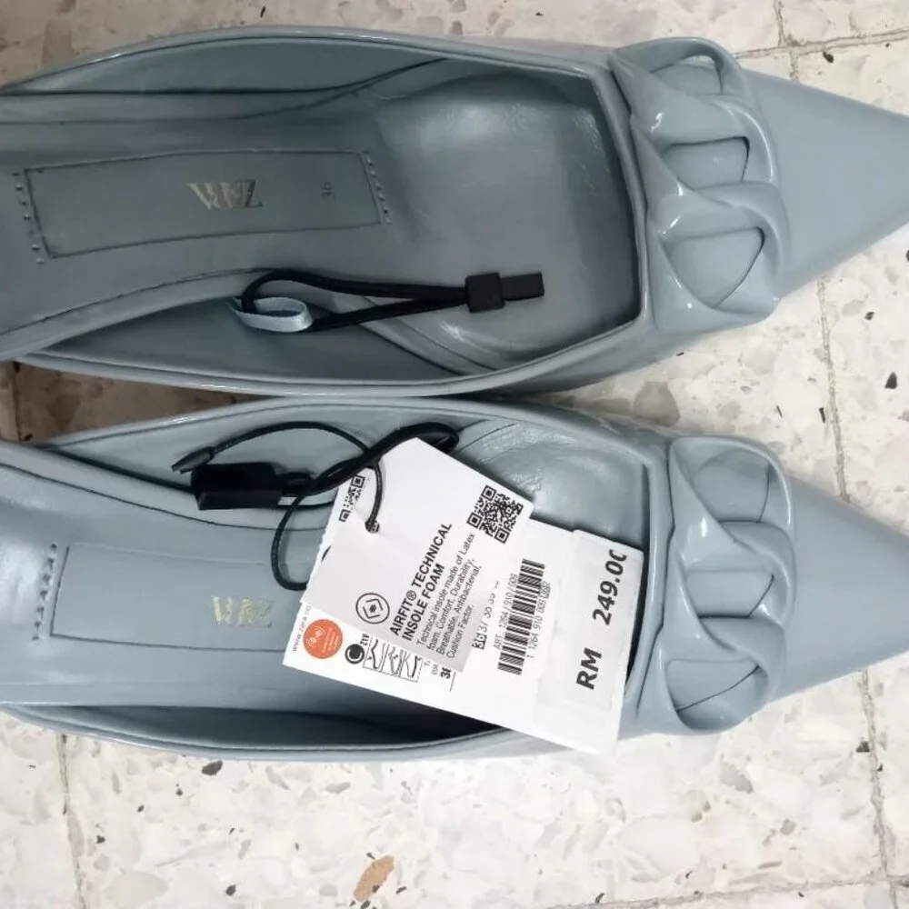 Zara high heels SIZE EU41 USA10  1264/910/009